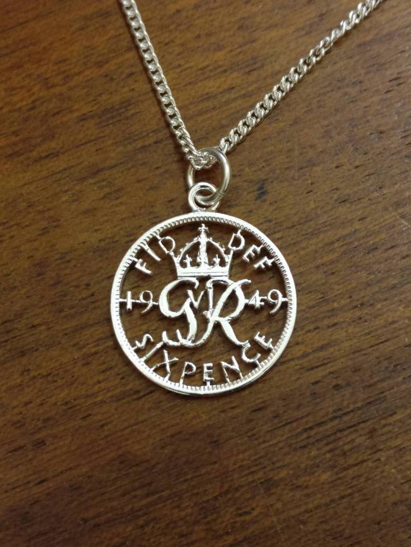 1949 Sixpence - Cut Out Münzanhänger Halskette von CoinCreationsShop