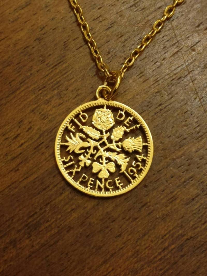 1954 Sixpence - Cut Out Münze Als Halskette von CoinCreationsShop