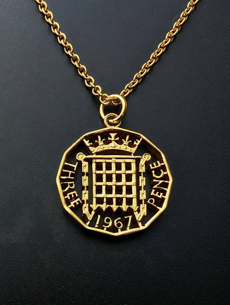 Dreigroschen | 1953-1967 - Cut Out Coin Halskette von CoinCreationsShop