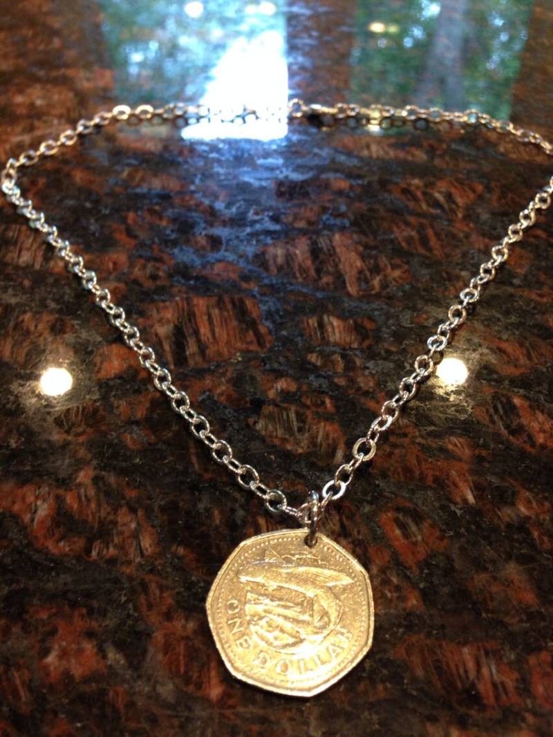 Barbados 1 Dollar Münze Halskette von CoinCutters