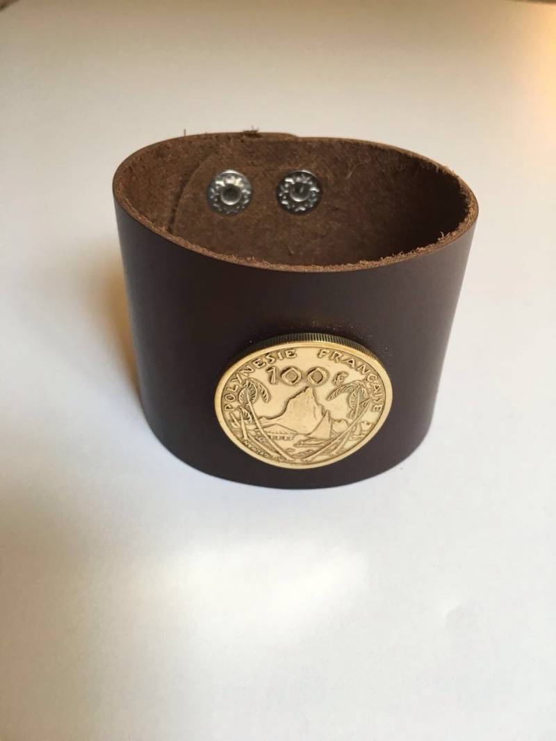 Französisch Polynesien 100 Franken Leder Manschette Münze Armband von CoinCutters