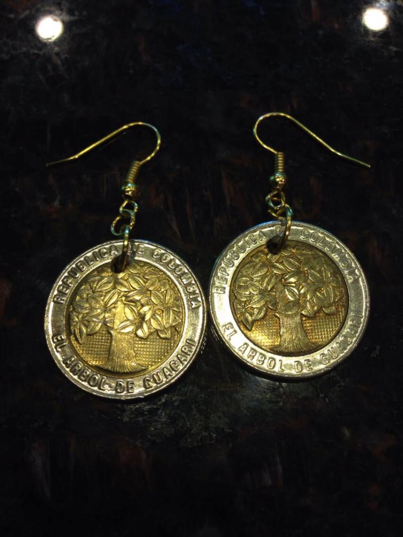 Kolumbien 500 Pesos Münze Ohrringe. Bimetall, Zweitonig von CoinCutters