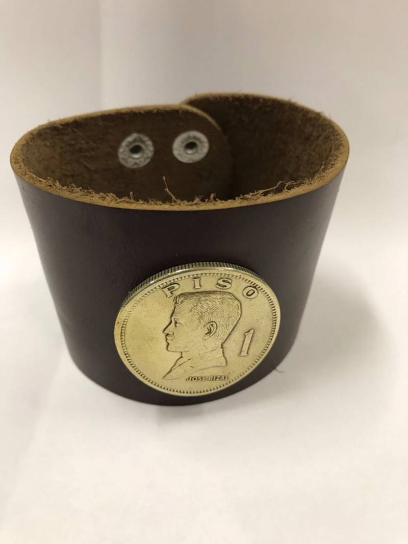 Philippinen 1 Piso Leder Manschette Münze Armband von CoinCutters
