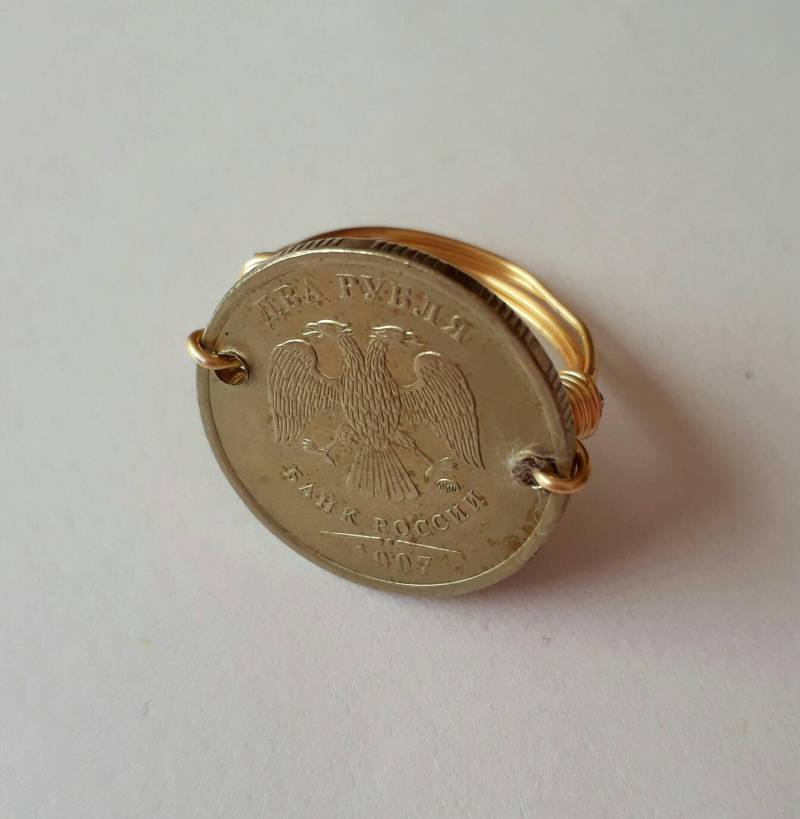 Russland 2 Rubel Draht Gewickelt Ring von CoinCutters