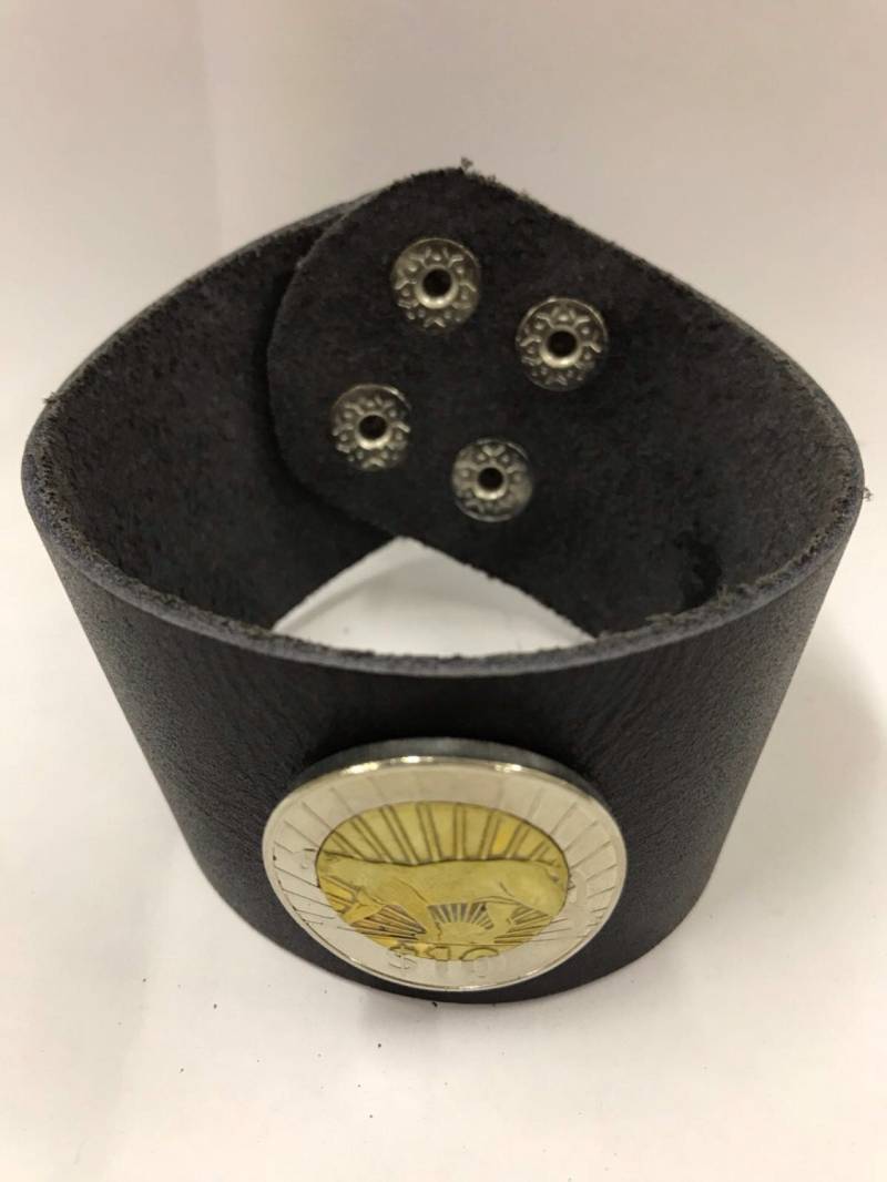 Uruguay 10 Pesos Leder Manschette Münze Armband von CoinCutters