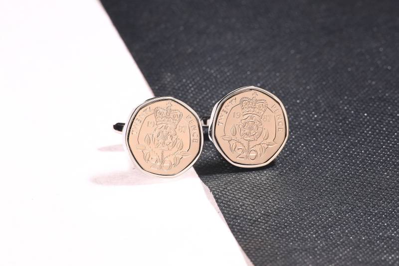 Twenty Pence Münze Manschettenknöpfe - Datumwahl 1982-2014- Samt Beutel-Heads & Tails von CoinGiftShop