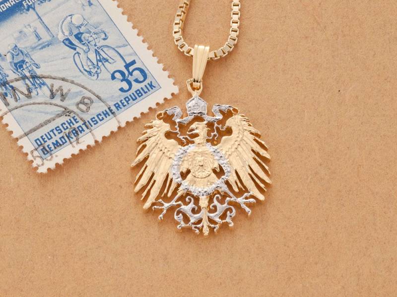 Anhänger Deutsche Adler Halskette Handausgeschnittene Münze, 14K Vergoldet von Coinjewelry