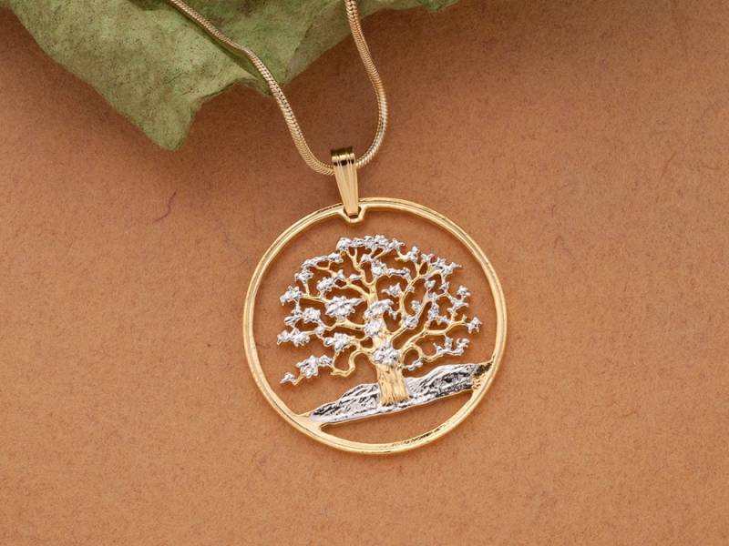 Baum Des Lebens Anhänger & Halskette, Handgeschnitten Aus Einer Münze Im Südpazifik | #k 646 von Coinjewelry