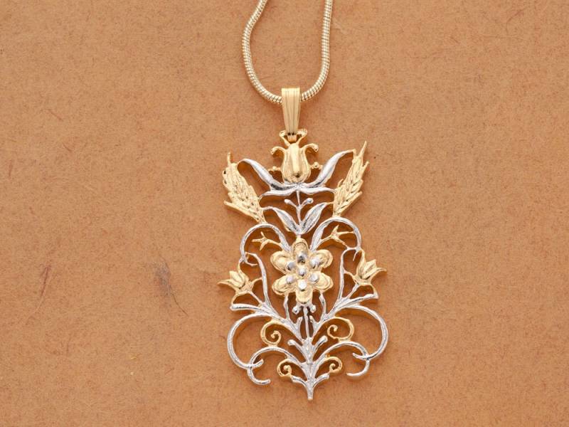 Blumen Und Weizen Anhänger Halskette, Handgeschnitten, 14 Karat Gold Rhodiniert, 3, 8 cm Durchmesser, | # K 612 von Coinjewelry