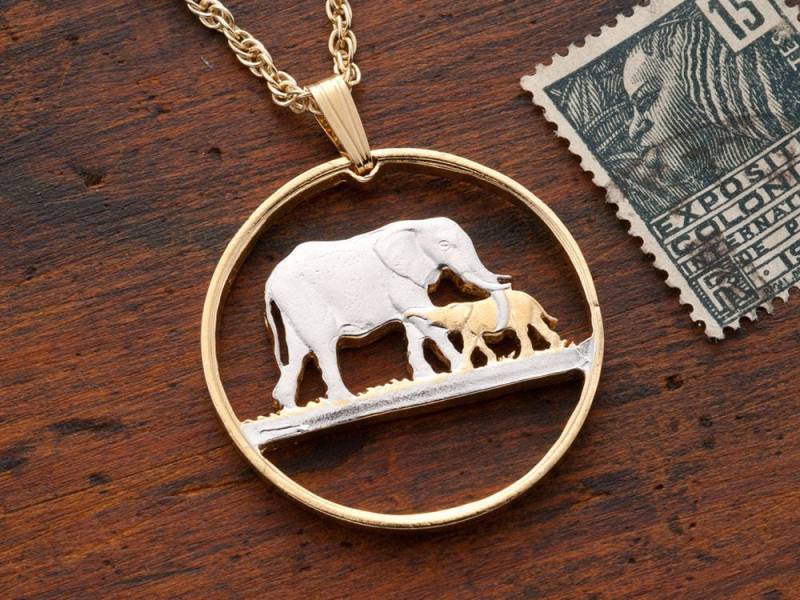 Elefant Anhänger & Halskette, Malawi One Florin Münze, | #r 232 von Coinjewelry