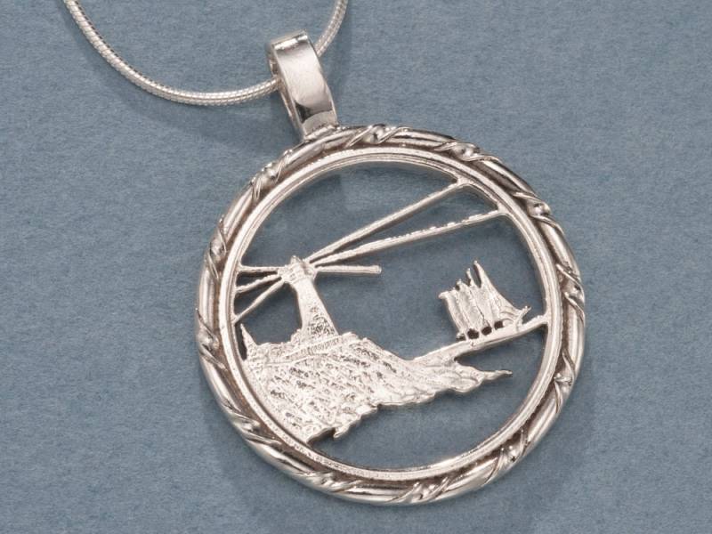 Hand Geschnitten Sterling Silber Leuchtturm Anhänger Maine Quarter Münzenschmuck von Coinjewelry