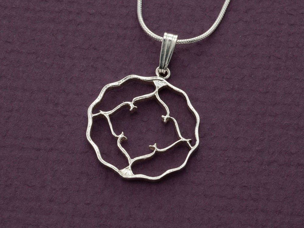 Handgeschnittener British India Münze Anhänger Sterling Silber One Anna Handgeschnittener British India Münze Anhänger Sterling Silber One Anna von Coinjewelry