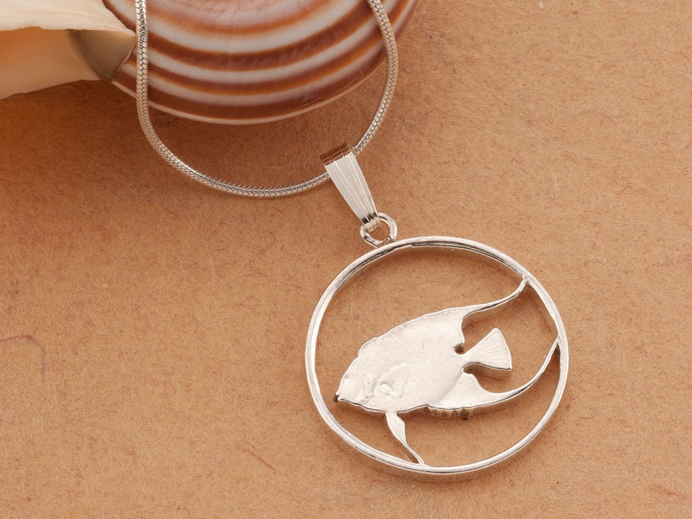 sterling Silber Angel Fisch Anhänger Bermuda Münze Schmuck sterling Silber Angel Fisch Anhänger Bermuda Münze Schmuck von Coinjewelry