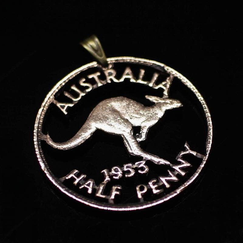 Astralia Half Penny Känguru 1943Yr. Geschnittene Münze Anhänger & Halskette. Hand Geschnitten von CoinsJeweller