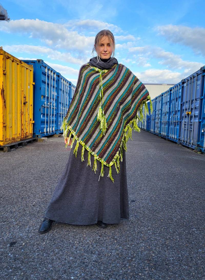 Poncho Hippie Wolle Basic Gemütlich Warm, Fab Handgestrickt Bunt Gestreift Kühler Ton W/Franse, Einzigartiger Boho Casual Wrap, Bescheidenes von Coisas4u