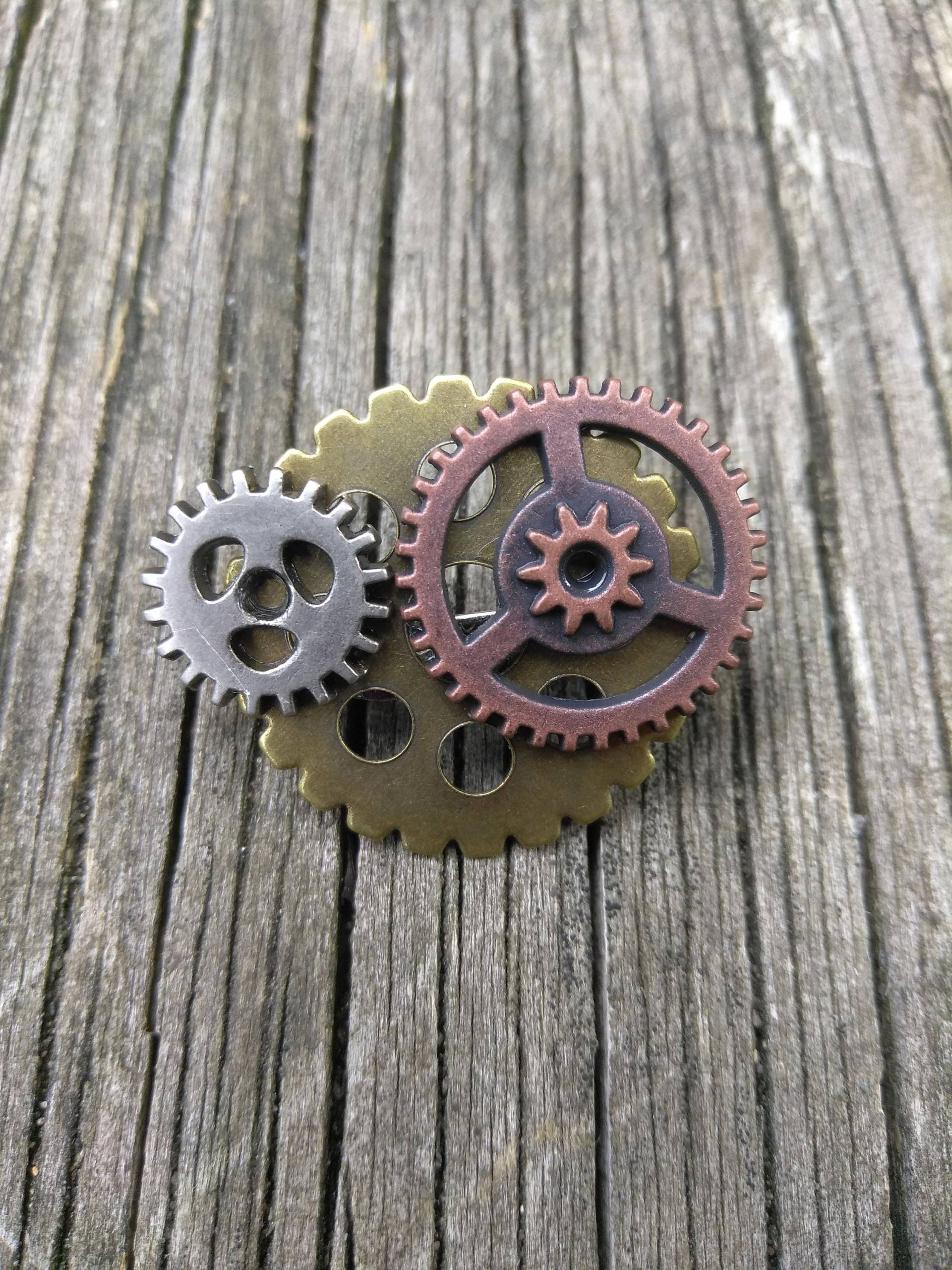 steampunk Zahnrad Pin steampunk Zahnrad Pin von ColaNuts