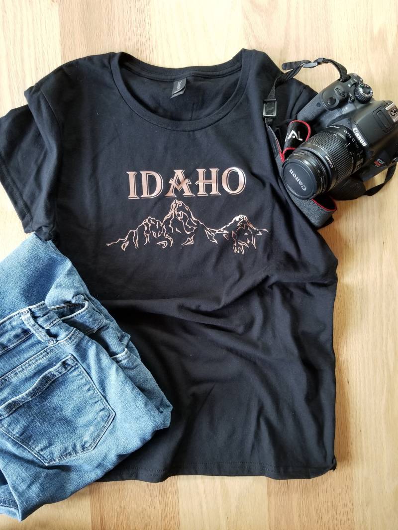 Ein "Idaho"/Tetons T-Shirt" von ColetteCountryCreate