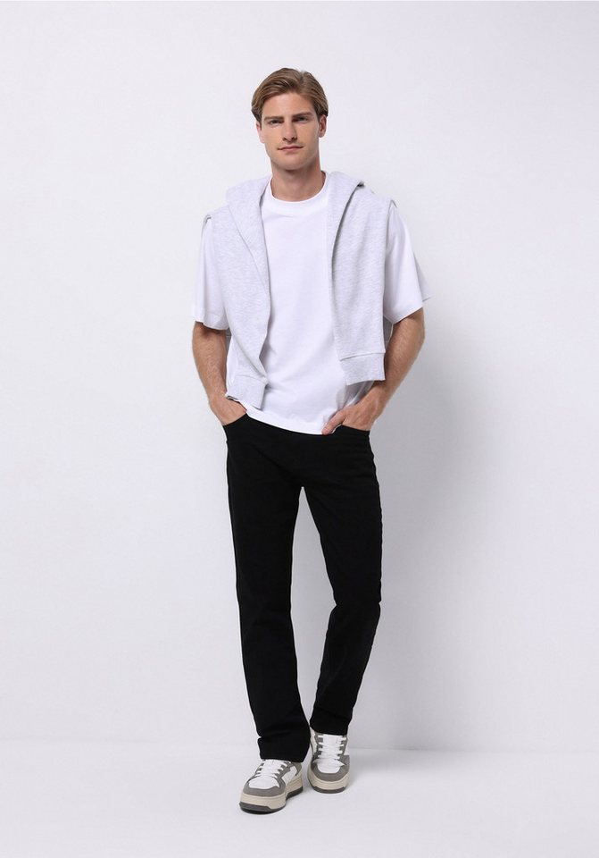 Colins 5-Pocket-Jeans Colins Regular Fit Herrenjeans mit mittlerer Taille und geradem Bein von Colins