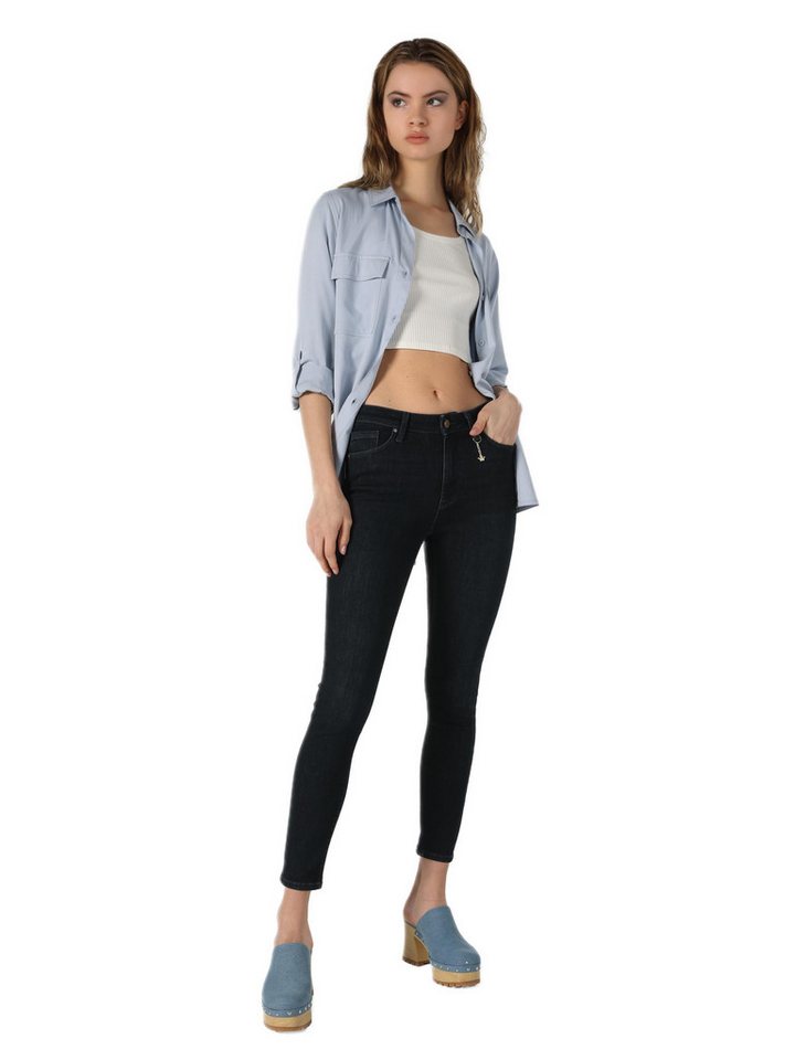 Colins Shorts Colins Skinny Fit Mid Waist Skinny Leg Damen Blaue Jeans von Colins
