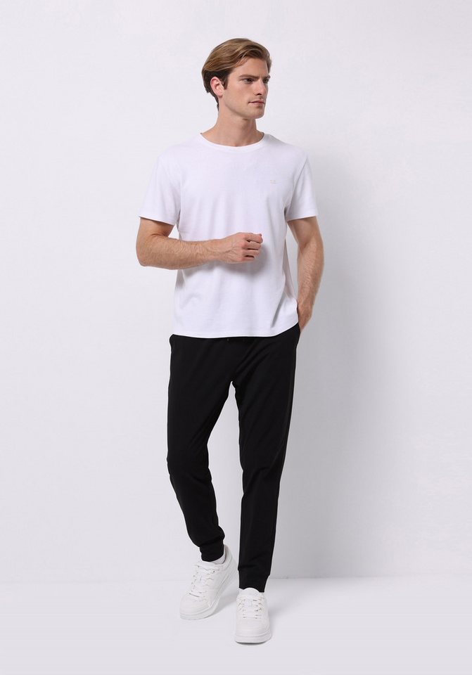 Colins Sweatponcho Colins Slim Fit Mid Waist Plain Herren Trainingshose Colins Sweatponcho Colins Slim Fit Mid Waist Plain Herren Trainingshose von Colins