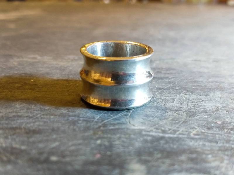 Silberring/Bandringe Handarbeit Massives Silber Schwerer Ring Originalform Frauenring von CollaltiDario