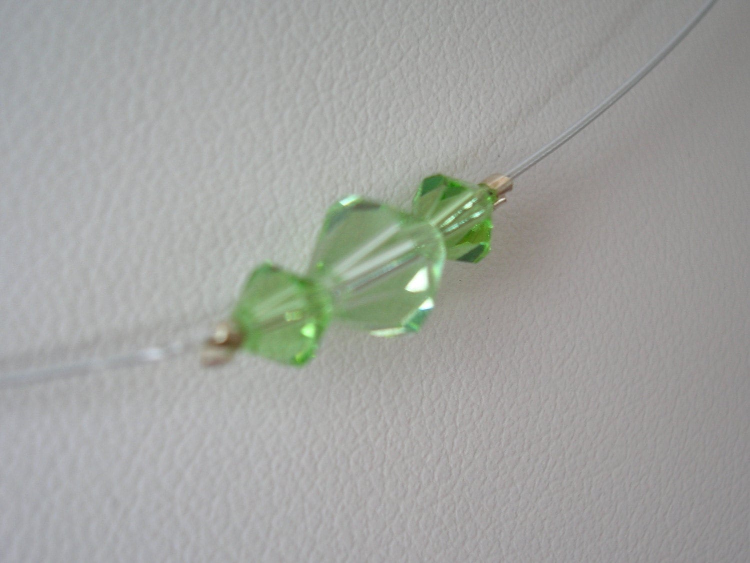 Peridot Swarovski Kristall Satelliten Halskette Peridot Swarovski Kristall Satelliten Halskette von CollectiblesByMTB