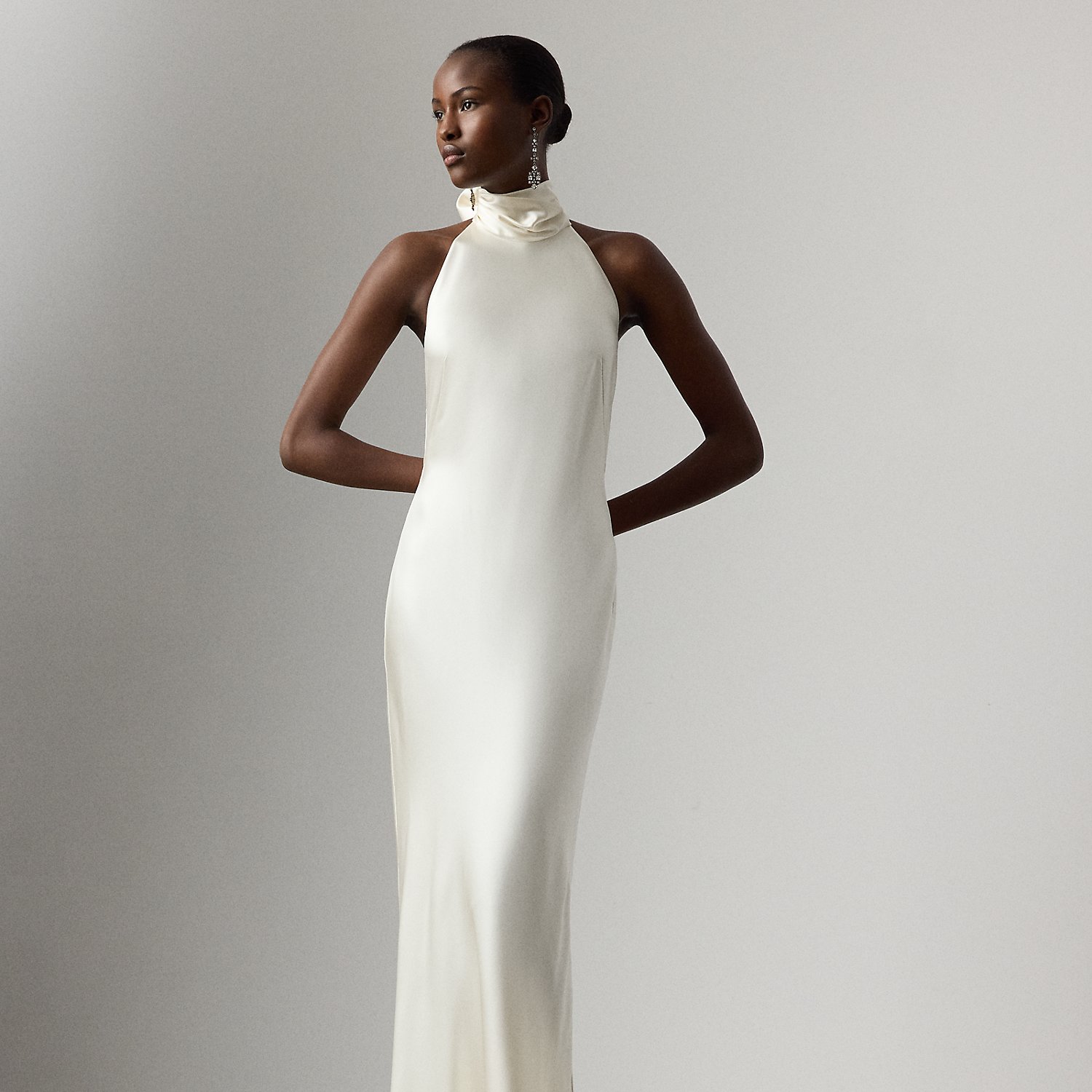 Abendkleid Chilton aus Stretchsatin von Collection