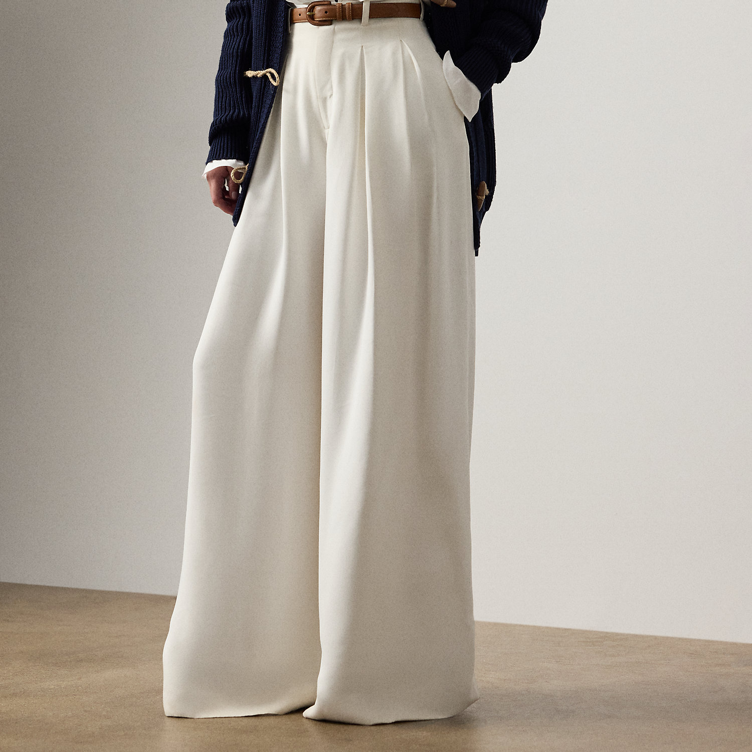 Bundfaltenhose Greer aus Cady von Collection