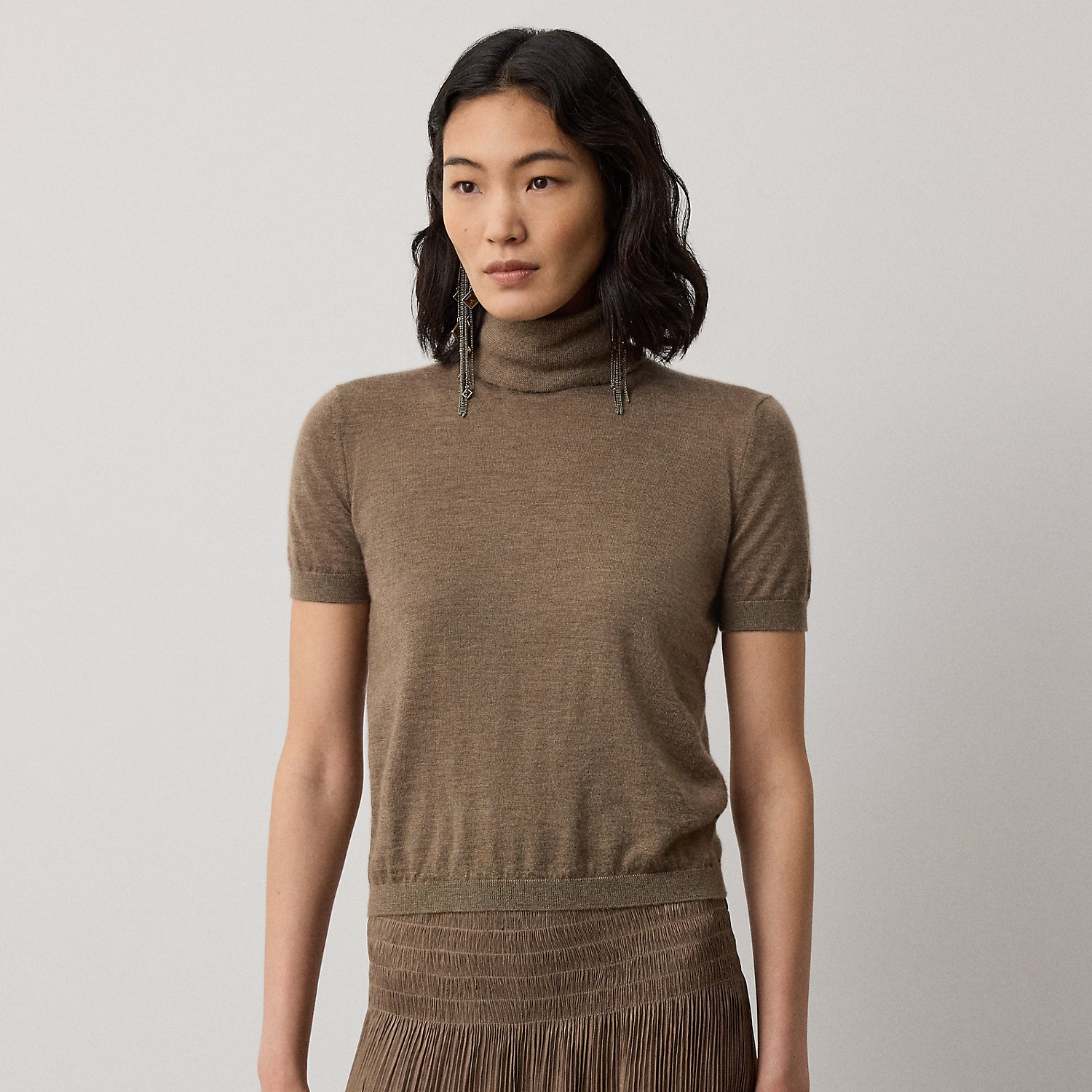 Kurzarm-Rollkragenpullover aus Kaschmir von Collection