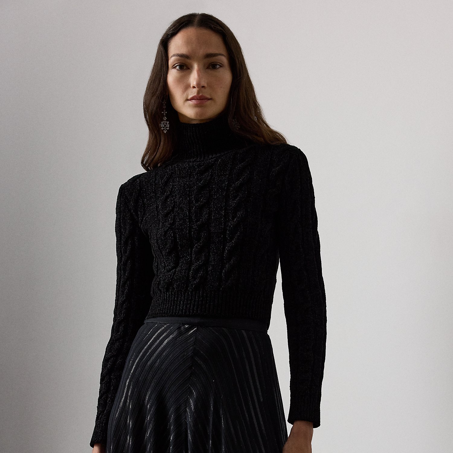 Kurzer Rollkragenpullover mit Seide von Collection