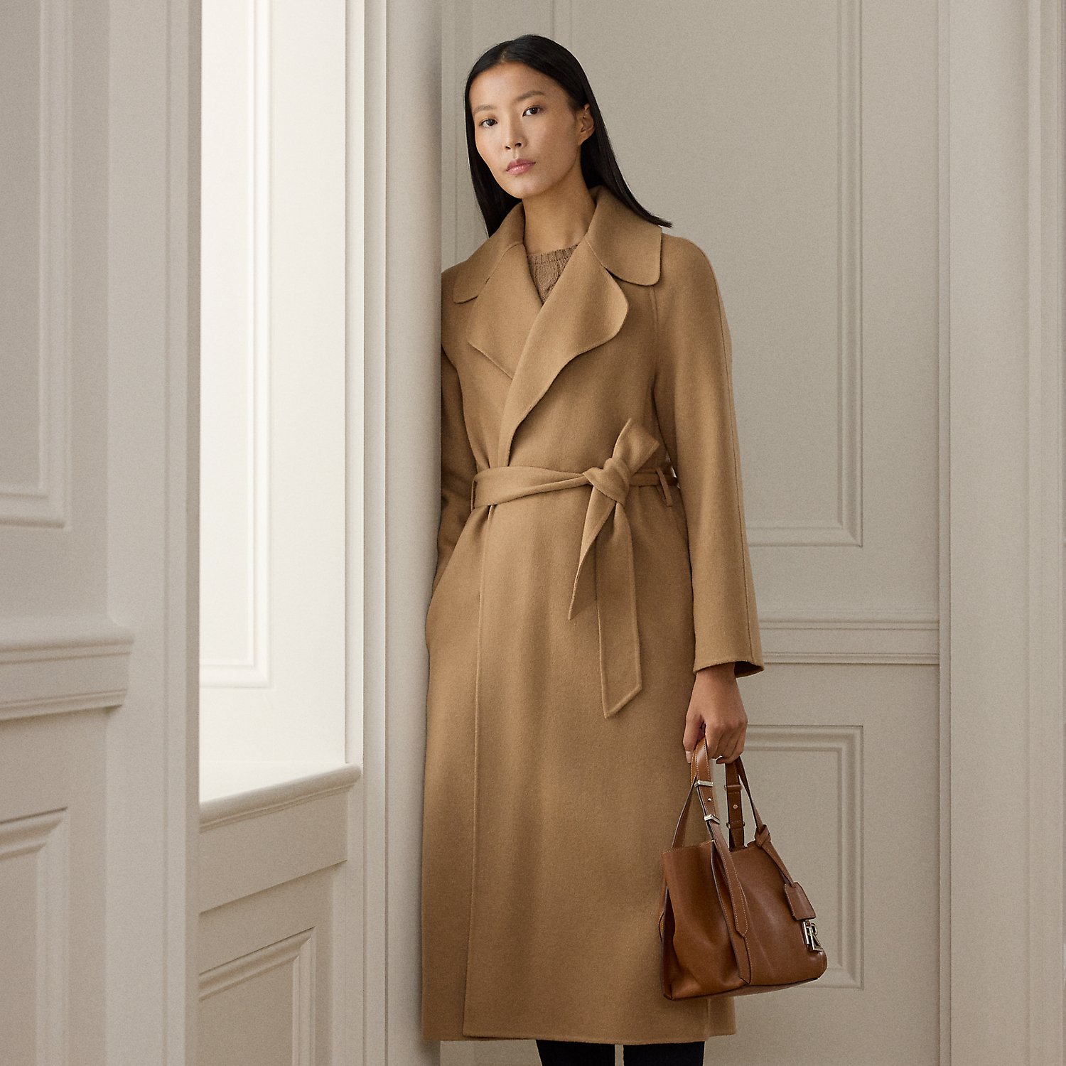 Mantel Leonarda mit Bindegürtel von Collection