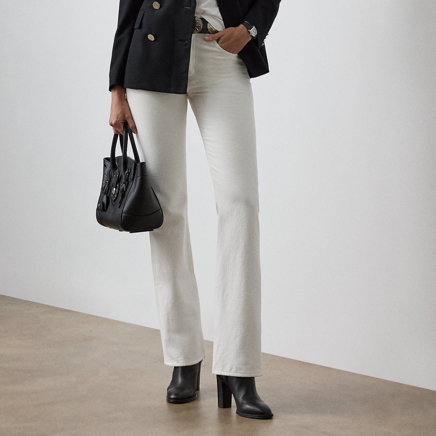 Relaxed-Fit Bootcut-Jeans Kaida von Collection