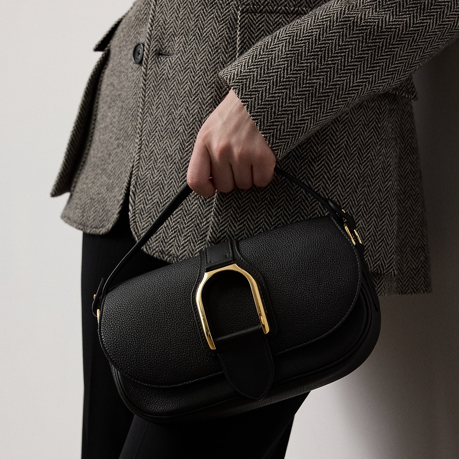 Schultertasche Welington aus Kalbsleder von Collection