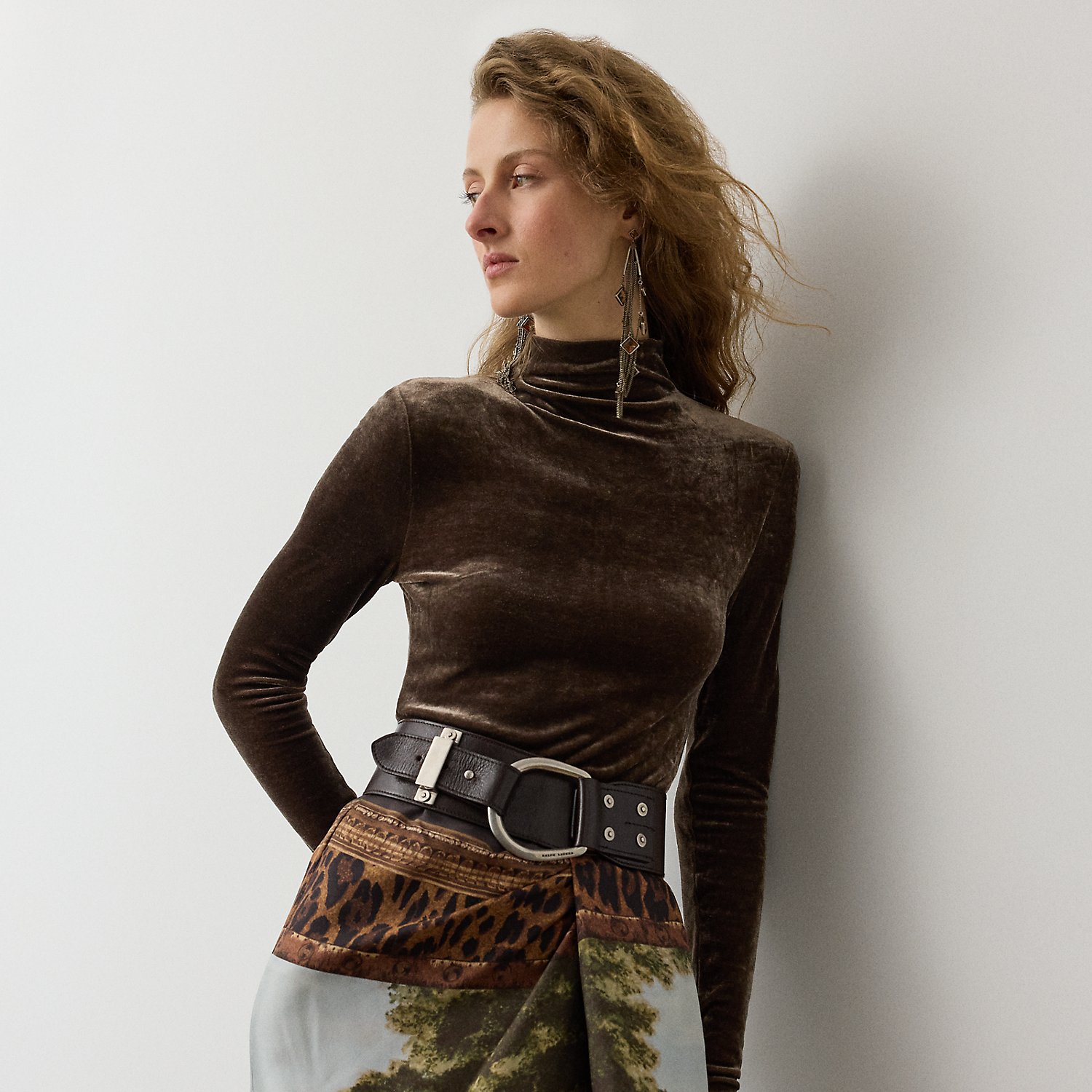 Velours-Top Ilene mit Halbrollkragen von Collection