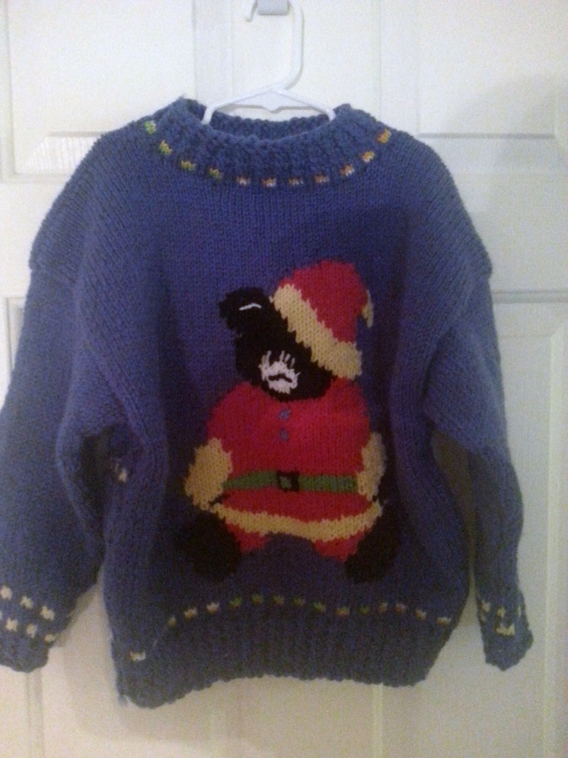Blauer Teddybär Und Lkw Häkelpullover Für Einen Jungen 4-5 Blauer Teddybär Und Lkw Häkelpullover Für Einen Jungen 4-5 von CollectionByLeslie