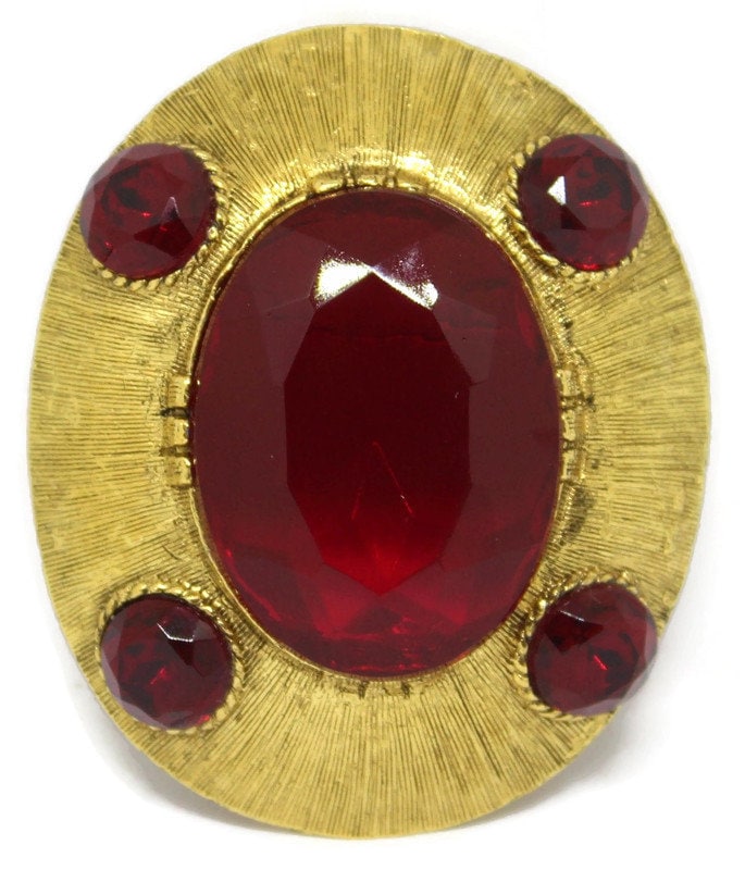 Vintage Dalsheim Brosche Vergoldete Ovale Anstecknadel Mit Kristallen von CollectionsbyAnn