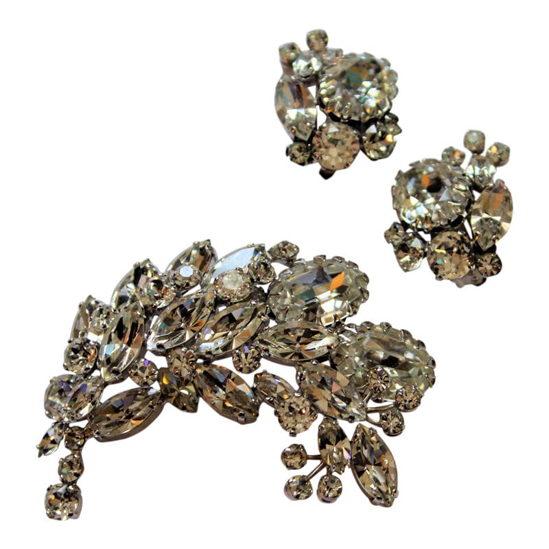 Vintage Strass Brosche Und Ohrclips Im Set 1950Er Jahre Glamour Vintage Strass Brosche Und Ohrclips Im Set 1950Er Jahre Glamour von CollectionsbyAnn