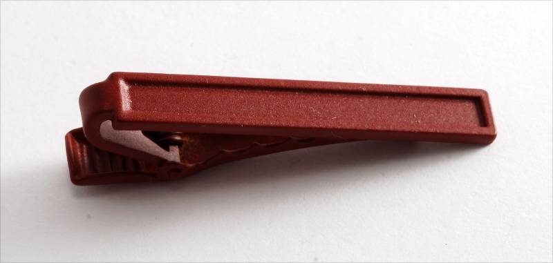 Jahrgang 1970 Pulverbeschichtet Dunkel Rot Lackiert Emaille Krawattennadel Tieclip Ungetragen von CollectorsUtopia
