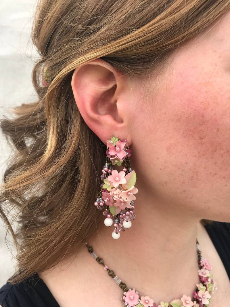 Candy Pink Tropfen Ohrring/Handperlen Von Vintage Schmuck Designer Colleen Toland von ColleenToland