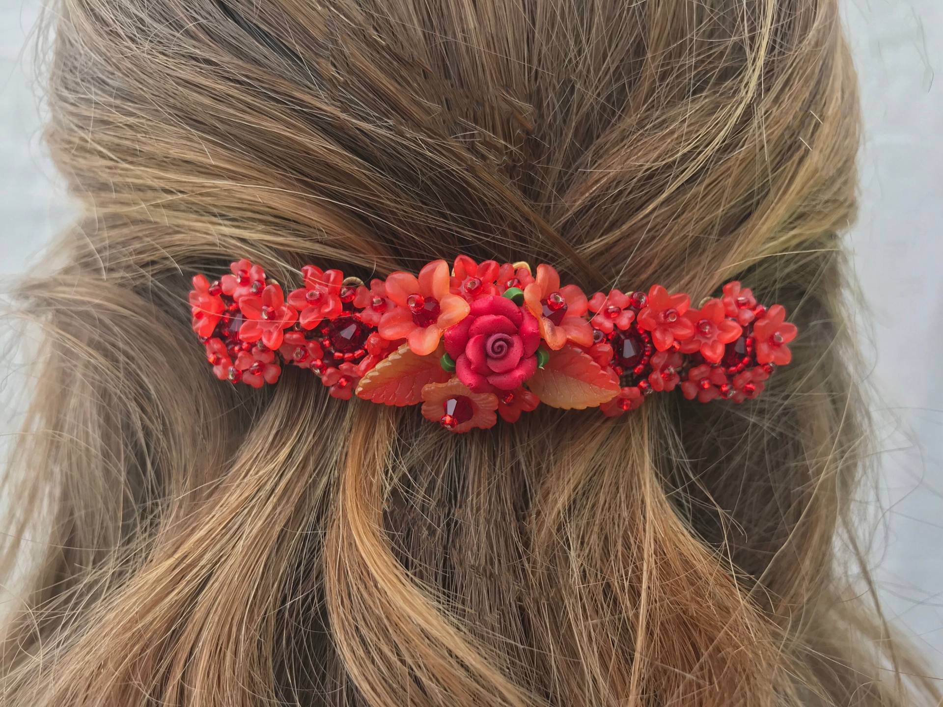Ruby Red Barrette Handgefädelt Von Colleen Toland Vintage Schmuck Designer von ColleenToland