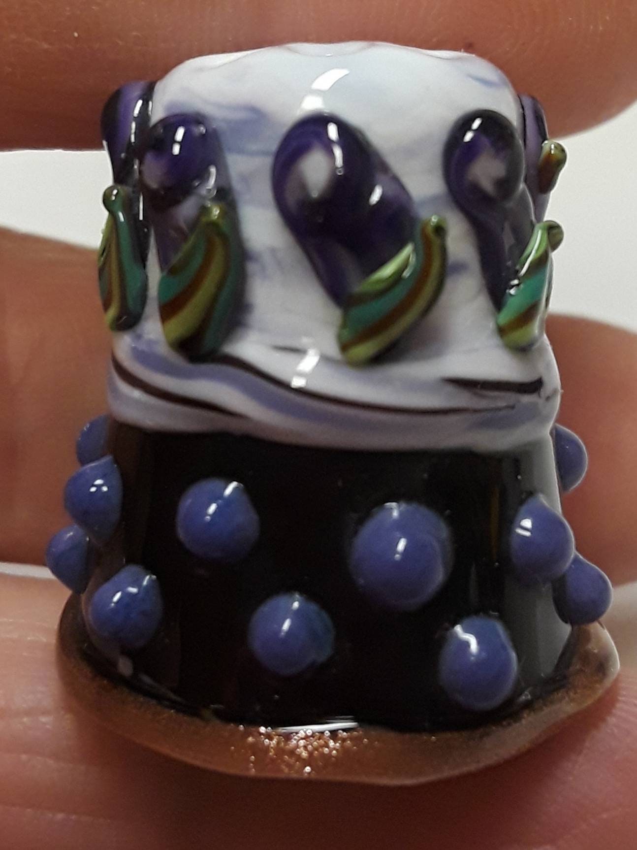Handgefertigter Lampwork Glas Fingerhut -Purple Rose Tuxedo - Sra S105 von ColleensCreations