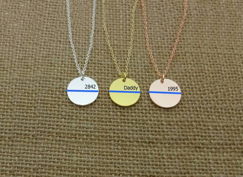 Dünne Blaue Linie Schmuck, Polizei Frau Halskette, Polizist Geschenke, Abzeichen Nummer Stellvertretende Halskette von CollegeThings