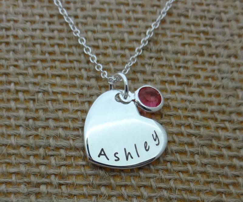Kind Mädchen Halskette, Personalisierte Tochter Benutzerdefinierte Schmuck, Kleine Herz Birthstone Geschenk von CollegeThings