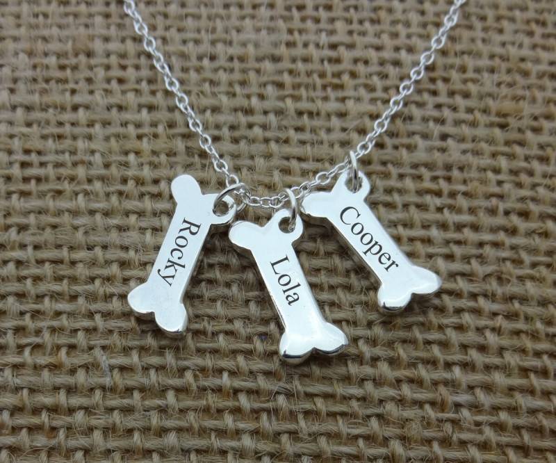 Personalisierte Hundeknochen Halskette, Hundekette, Hundeschmuck, Charm Hundeliebhaber Geschenk, Haustier Erinnerung von CollegeThings