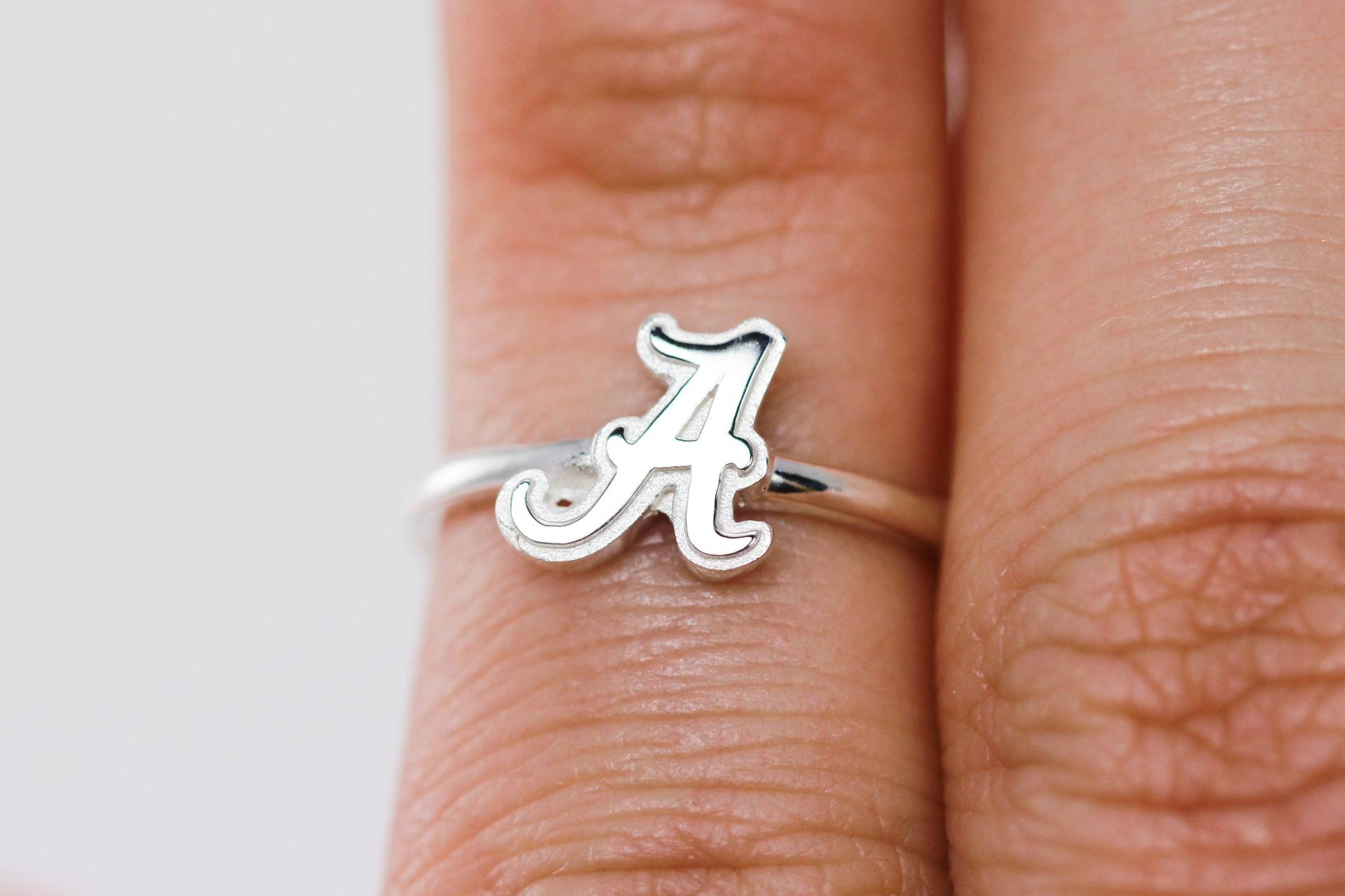 Bama A Inspiriert Ring Roll Tide Buchstabe Alabama Bama A Inspiriert Ring Roll Tide Buchstabe Alabama von CollegiateCoutureCo