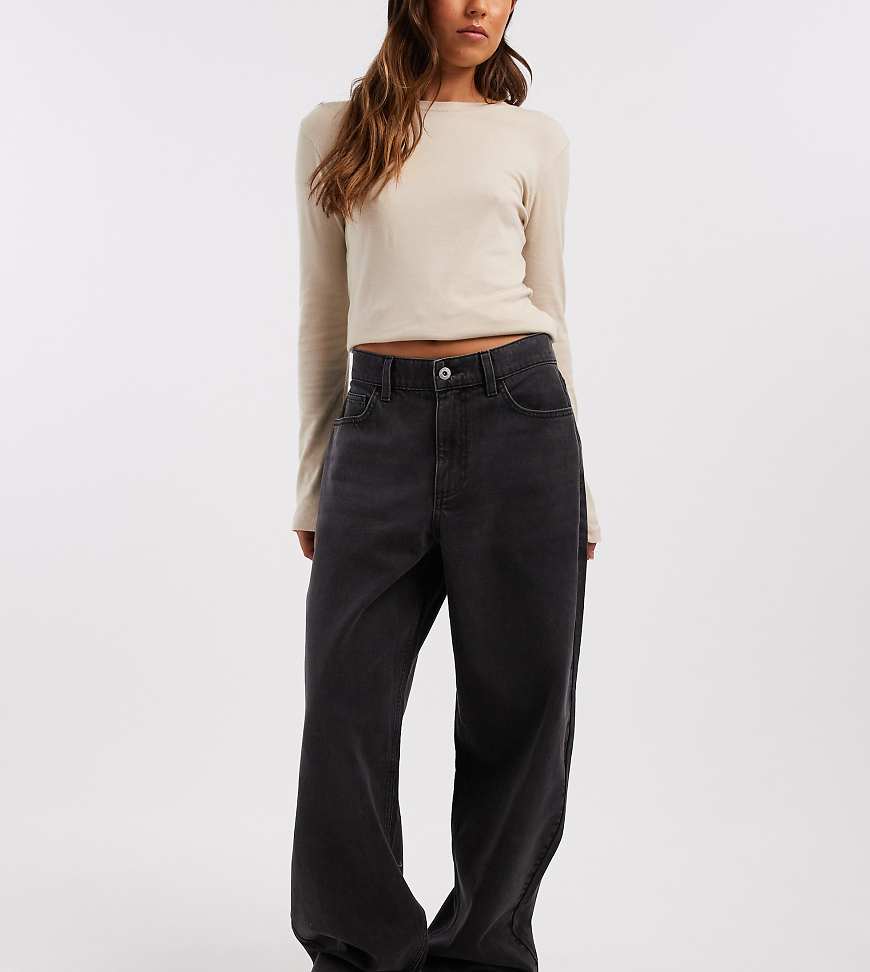 COLLUSION - X001 - Antifit-Jeans in verwaschenem Schwarz mit mittelhohem Bund von Collusion