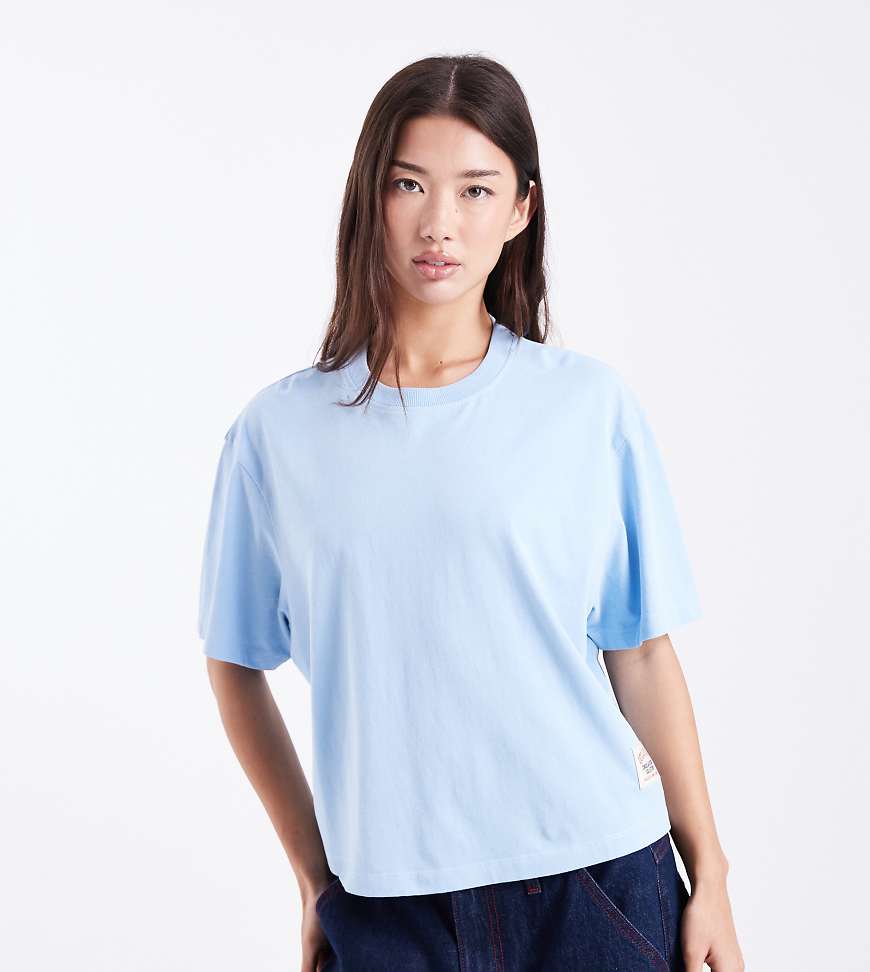 COLLUSION - Circular Design Collection - Kastiges T-Shirt in Eisblau von Collusion