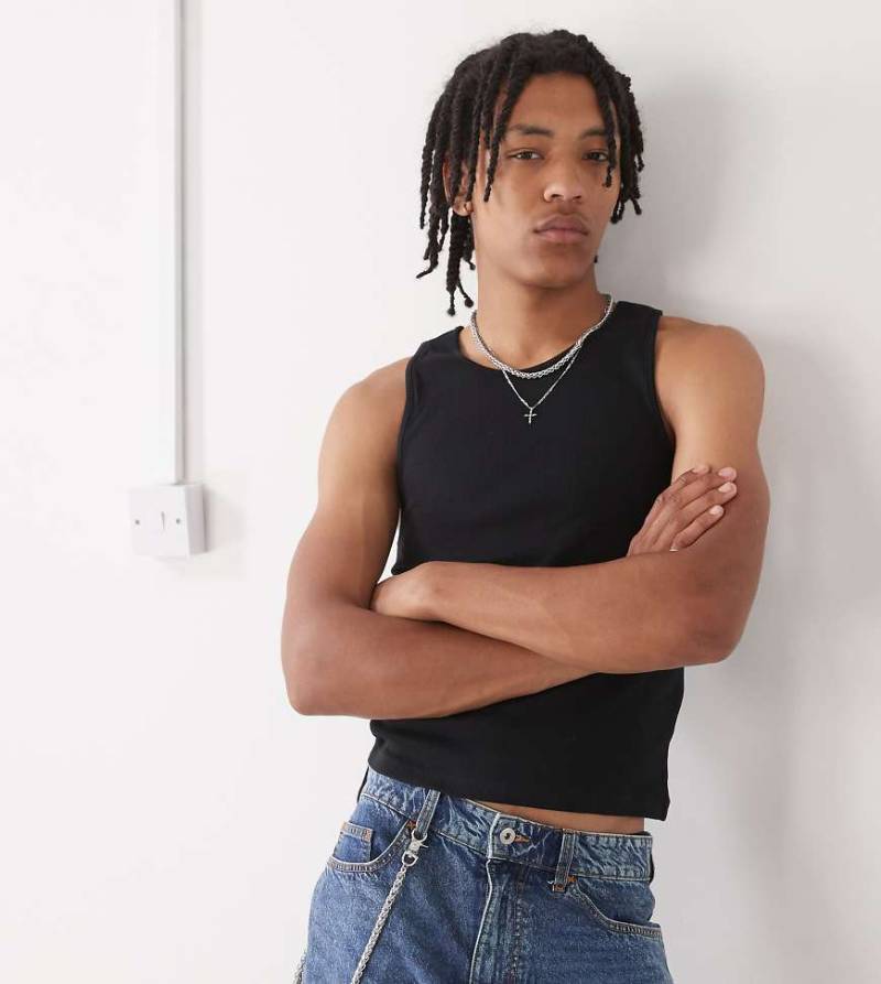 COLLUSION - Geripptes Trägertop in Schwarz von Collusion