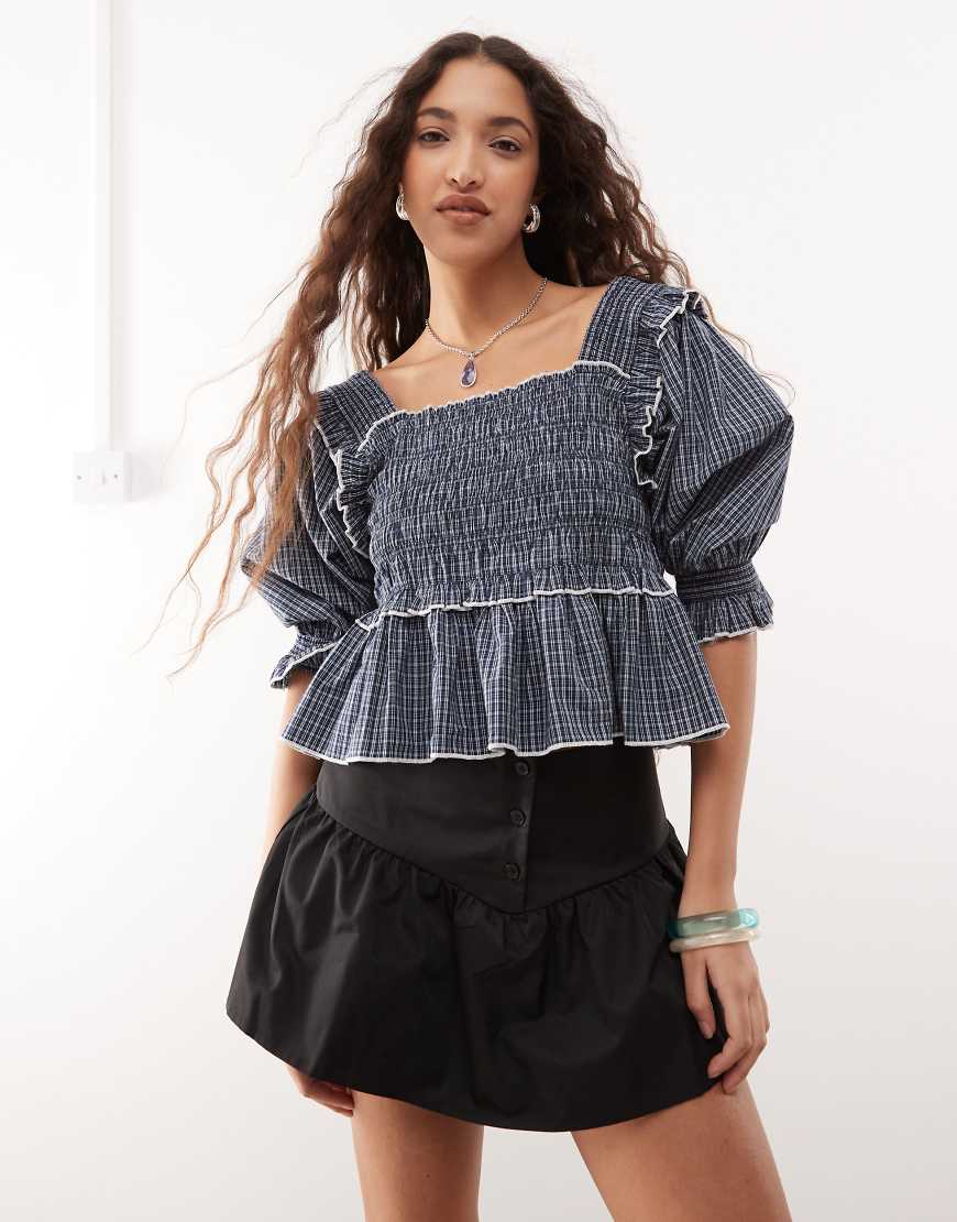 COLLUSION - Karierte Bluse mit Puffärmeln, starken Raffungen und abgesetzten Bindebändern-Bunt COLLUSION - Karierte Bluse mit Puffärmeln, starken Raffungen und abgesetzten Bindebändern-Bunt von Collusion