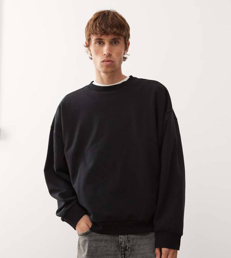 COLLUSION - Essentials - Kastiges Oversize-Sweatshirt in Schwarz von Collusion